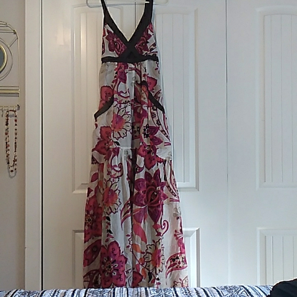bebe Maxi Dress Size M multi-colored pink/orange/ brown